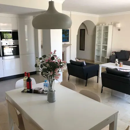 Apartment Urbanizacion El Manantial En Santa Maria Golf Elviria *