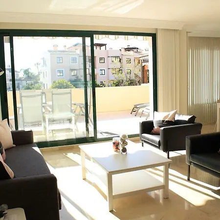 Urbanizacion El Manantial En Santa Maria Golf Elviria *