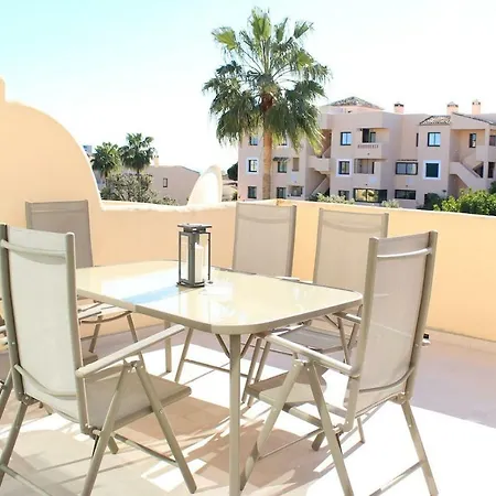 Apartment Urbanizacion El Manantial En Santa Maria Golf Elviria